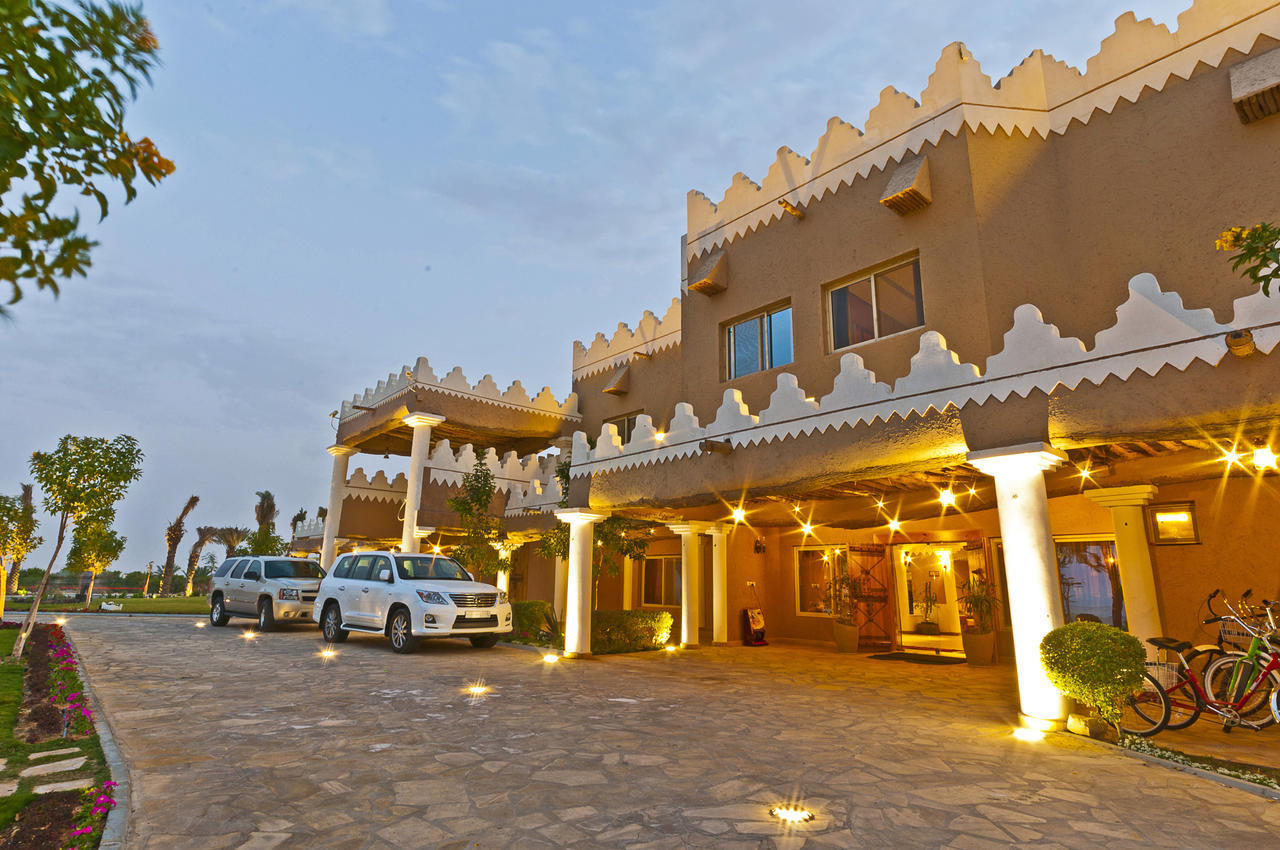 Al Malfa Resort Unaizah Extérieur photo