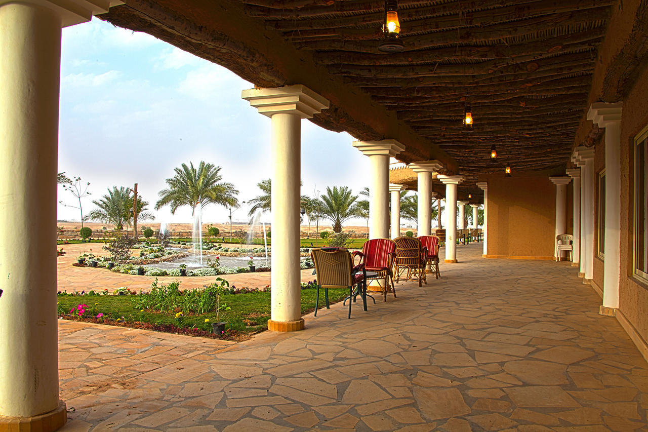 Al Malfa Resort Unaizah Extérieur photo