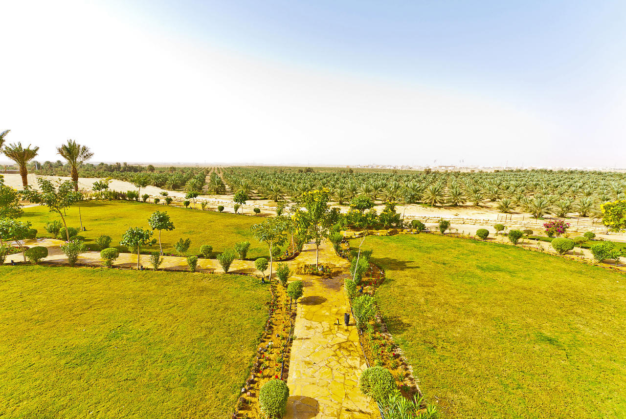 Al Malfa Resort Unaizah Extérieur photo